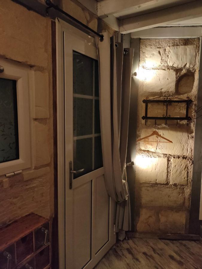 Les Troglos De Beaulieu Loches Εξωτερικό φωτογραφία