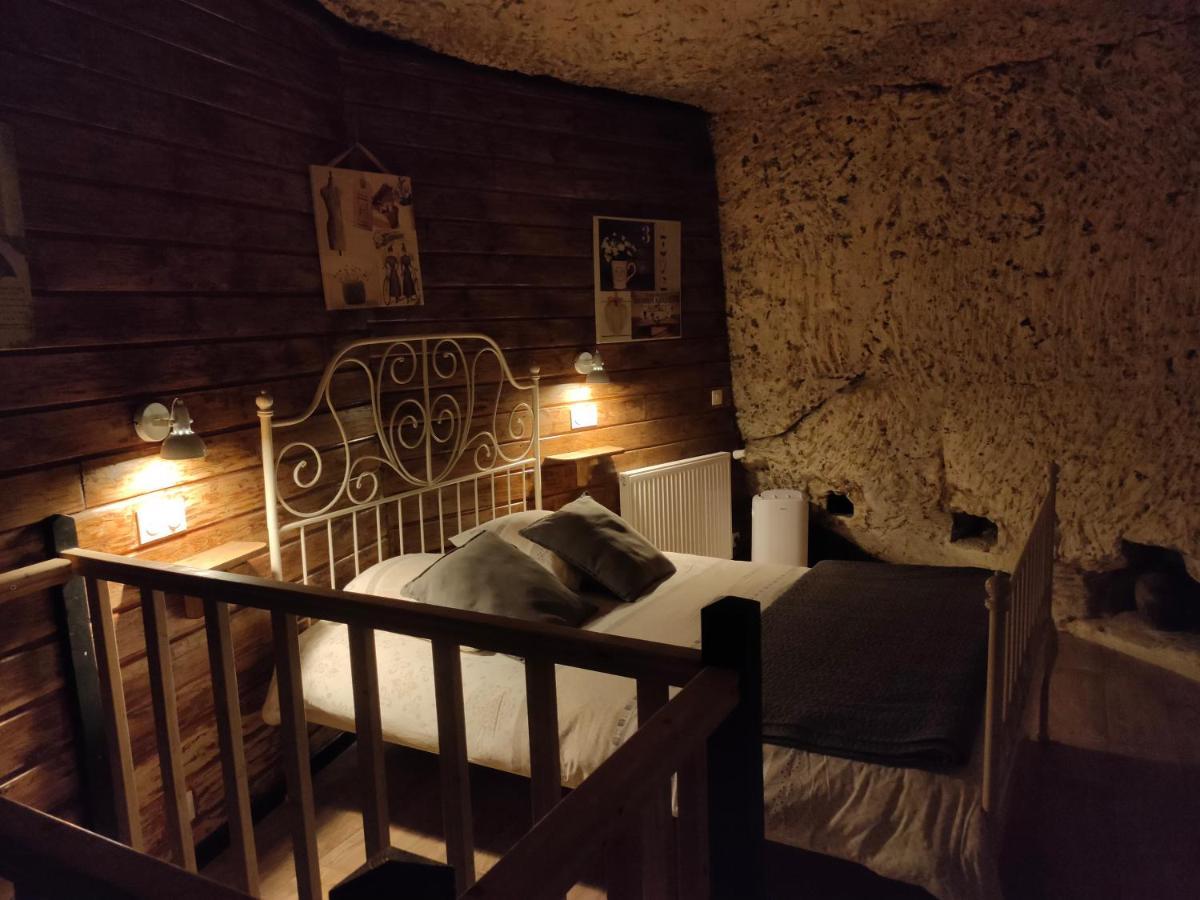Les Troglos De Beaulieu Loches Εξωτερικό φωτογραφία