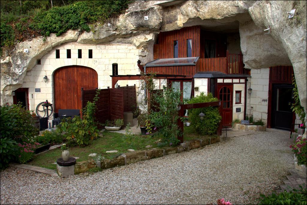 Les Troglos De Beaulieu Loches Εξωτερικό φωτογραφία