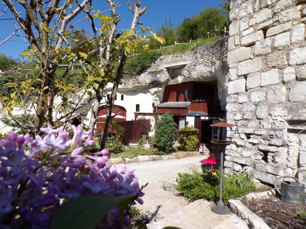 Les Troglos De Beaulieu Loches Εξωτερικό φωτογραφία